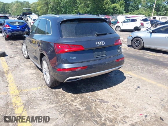 2018 Audi Q5 Premium Plus z VIN WA1BNAFYXJ2187762, wystawiony jako IAAI lot #42324210 z przebiegiem 44 407 mil mil oraz . Historia ofert i sprzedaży dostępna na DreamBid. Obrazek 3.