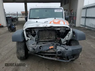 2008 Jeep Wrangler Unlimited X with VIN 1J4GA39188L653530, listed as a Copart auction lot 52585055 with 177,824 mi miles and Salvage Title. Bid and sale history available at carsss.com. Image 5.