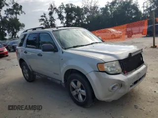 2008 Ford Escape XLT with VIN 1FMCU03108KD50732, listed as a Copart auction lot 62391735 with 224,973 mi miles and Salvage title. Bid and sale history available at DreamBid. Image 4.