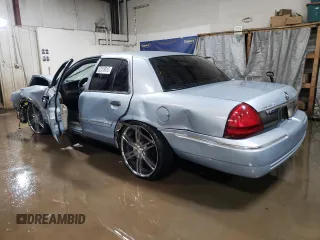 2010 Mercury Grand Marquis LS z VIN 2MEBM7FV1AX630474, wystawiony jako Copart lot #52318615 z przebiegiem Nie podano mil oraz Szkoda całkowita • Salvage title. Historia ofert i sprzedaży dostępna na DreamBid. Obrazek 2.