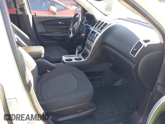 2012 GMC Acadia SLE with VIN 1GKKRPED7CJ202808, listed as a IAAI auction lot 41733840 with 92,550 mi miles. Bid and sale history available at carsss.com. Image 5.