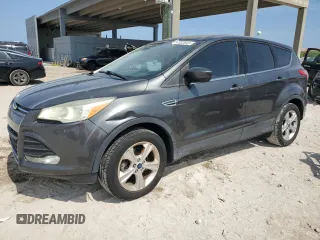 2016 Ford Escape SE z VIN 1FMCU0GX9GUA81129, wystawiony jako Copart lot #57222645 z przebiegiem 53 983 mil mil oraz Szkoda całkowita • Salvage title. Historia ofert i sprzedaży dostępna na DreamBid. Obrazek 1.