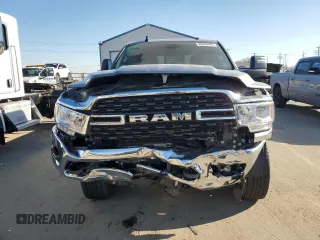 2024 Ram 2500 Big Horn with VIN 3C6UR5DL5RG324473, listed as a Copart auction lot 42043435 with 25,370 mi miles and Salvage Title. Bid and sale history available at carsss.com. Image 5.