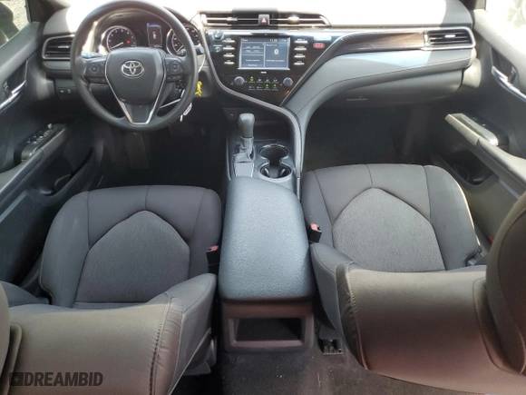 2020 Toyota Camry LE with VIN 4T1C11AK9LU370825, listed as a Copart auction lot 52032905 with 89,943 mi miles and Clean Title. Bid and sale history available at carsss.com. Image 8.