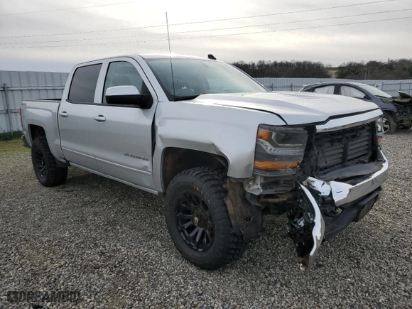2018 Chevrolet Silverado 1500 LT with VIN 3GCUKREC5JG330751, listed as a Copart auction lot 44827505 with 120,151 mi miles and Salvage Title. Bid and sale history available at carsss.com. Image 4.