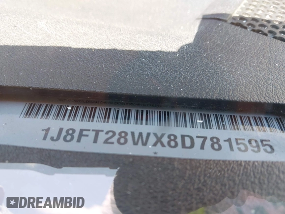 2008 Jeep Patriot Sport с VIN 1J8FT28WX8D781595, выставлен на аукционе IAAI как лот 42720420 с пробегом 153 995 миль миль и . История ставок и продаж доступна на DreamBid. Изображение 9.