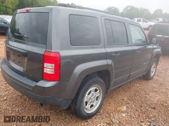 2017 Jeep Patriot Sport with VIN 1C4NJPBA0HD157503, listed as a IAAI auction lot 41957969 with 107,616 mi miles. Bid and sale history available at carsss.com. Image 4.