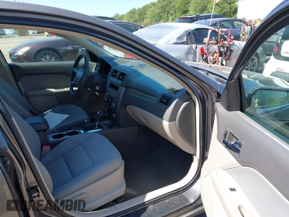 2012 Ford Fusion SE с VIN 3FAHP0HAXCR367557, выставлен на аукционе IAAI как лот 42592410 с пробегом 119 381 миль миль и . История ставок и продаж доступна на DreamBid. Изображение 5.