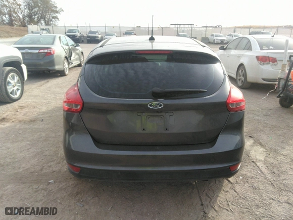 2017 Ford Focus SE with VIN 1FADP3K22HL205445, listed as a IAAI auction lot 40720343 with 39,959 mi miles. Bid and sale history available at carsss.com. Image 17.