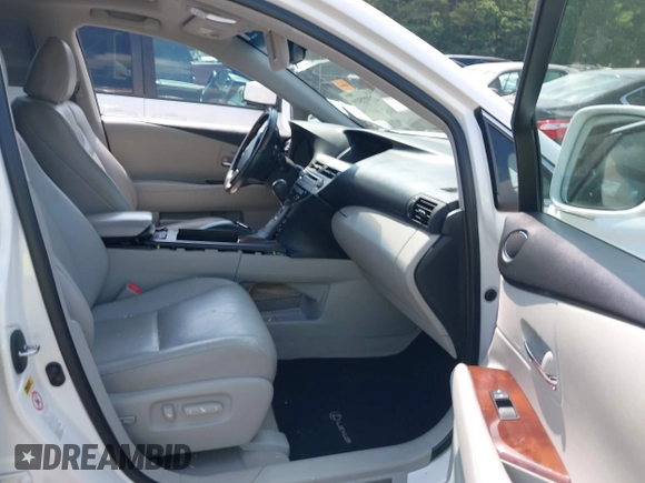 2010 Lexus RX 350 with VIN 2T2ZK1BA1AC035923, listed as a IAAI auction lot 42377519 with 235,294 mi miles and . Bid and sale history available at DreamBid. Image 5.