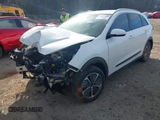 2019 Kia Niro EX with VIN KNDCC3LC9K5340703, listed as a IAAI auction lot 41661472 with 106,660 mi miles. Bid and sale history available at carsss.com. Image 18.