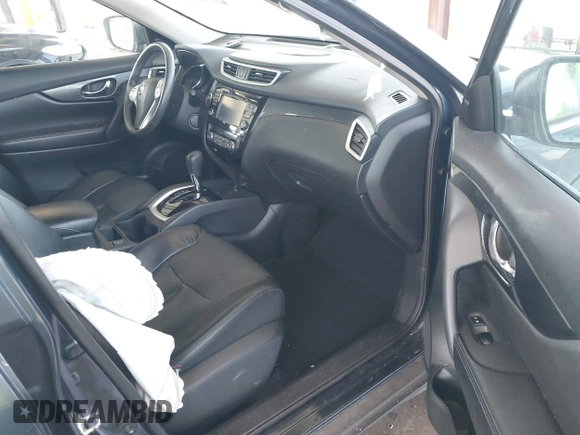 2015 Nissan Rogue SL with VIN 5N1AT2MV7FC916285, listed as a IAAI auction lot 41891874 with 102,105 mi miles. Bid and sale history available at carsss.com. Image 5.