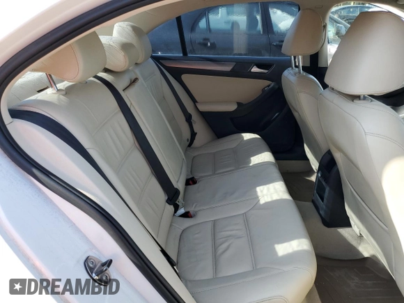 2013 Volkswagen Jetta TDI w/Premium/Nav with VIN 3VWLL7AJ0DM452664, listed as a Copart auction lot 48154995 with 141,225 mi miles and Clean title. Bid and sale history available at DreamBid. Image 10.