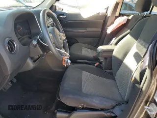 2014 Jeep Patriot Sport with VIN 1C4NJRBB8ED924658, listed as a Copart auction lot 42917435 with 151,953 mi miles and Salvage Title. Bid and sale history available at carsss.com. Image 7.