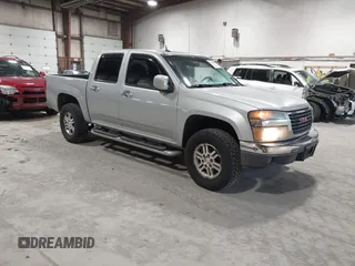 2010 GMC Canyon SLE1 with VIN 1GTJTCDE5A8101170, listed as a IAAI auction lot 41768345 with 249,092 mi miles. Bid and sale history available at carsss.com. Image 1.