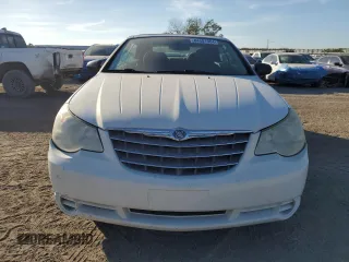2008 Chrysler Sebring LX with VIN 1C3LC45K18N280164, listed as a Copart auction lot 84601304 with 165,711 mi miles and Salvage Title. Bid and sale history available at carsss.com. Image 5.