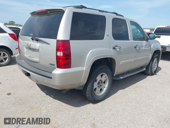2008 Chevrolet Tahoe 3LT with VIN 1GNFK13078R166603, listed as a IAAI auction lot 42258023 with 282,911 mi miles and . Bid and sale history available at DreamBid. Image 4.