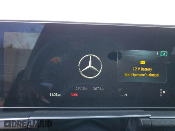 2025 Mercedes-Benz GLE 450 with VIN 4JGFB5KB8SB336062, listed as a Copart auction lot 42207995 with 3,674 mi miles and Salvage title. Bid and sale history available at DreamBid. Image 9.