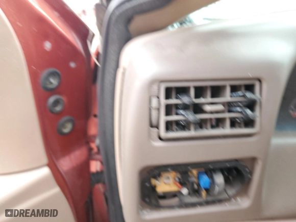 1999 Ford Super Duty F-250 XL with VIN 1FTNX21F5XEB30806, listed as a Copart auction lot 44522565 with 169,275 mi miles and Salvage Title. Bid and sale history available at carsss.com. Image 9.
