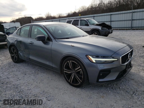 2019 Volvo S60 R-Design with VIN 7JR102FM8KG005114, listed as a Copart auction lot 80275723 with 49,359 mi miles. Bid and sale history available at carsss.com. Image 4.