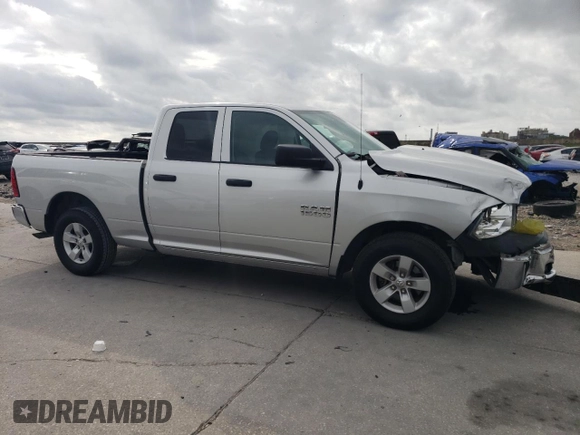 2018 Ram 1500 Tradesman z VIN 1C6RR6FG8JS147409, wystawiony jako Copart lot #55851485 z przebiegiem 116 680 mil mil oraz Szkoda całkowita • Salvage title. Historia ofert i sprzedaży dostępna na DreamBid. Obrazek 4.