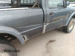 1994 Ford Ranger Splash z VIN 1FTCR11X6RTA18891, wystawiony jako IAAI lot #42497357 z przebiegiem 71 278 mil mil oraz . Historia ofert i sprzedaży dostępna na DreamBid. Obrazek 6.