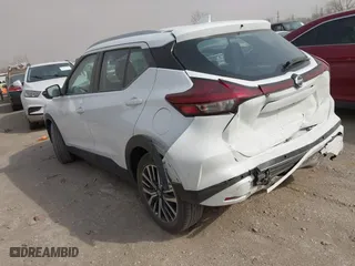 2021 Nissan Kicks SV with VIN 3N1CP5CV6ML480697, listed as a IAAI auction lot 41781662 with 83,015 mi miles. Bid and sale history available at carsss.com. Image 3.