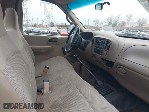 2000 Ford F-150 XL with VIN 1FTZF1722YNA35916, listed as a IAAI auction lot 41869333 with 143,105 mi miles and . Bid and sale history available at DreamBid. Image 5.