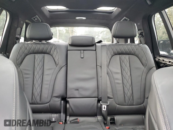 2022 BMW X7 M50i with VIN 5UXCX6C01N9L57177, listed as a Copart auction lot 88522035 with 33,031 mi miles and Salvage Title. Bid and sale history available at carsss.com. Image 10.