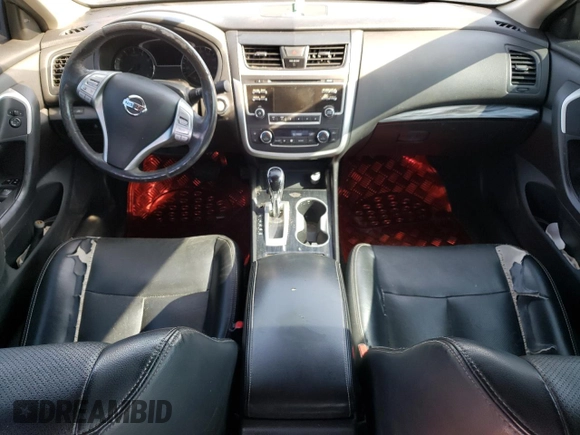 2017 Nissan Altima SL z VIN 1N4AL3AP6HC192534, wystawiony jako Copart lot #56949544 z przebiegiem 333 333 mil mil oraz Czysty tytuł • Clean title. Historia ofert i sprzedaży dostępna na DreamBid. Obrazek 8.