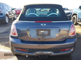2012 MINI Convertible S with VIN WMWZP3C53CT550336, listed as a IAAI auction lot 40857283 with 51,111 mi miles and . Bid and sale history available at DreamBid. Image 17.