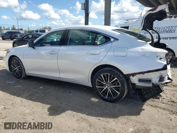 2023 Lexus ES with VIN 58ADA1C1XPU028551, listed as a Copart auction lot 47043315 with 25,088 mi miles and Salvage Title. Bid and sale history available at carsss.com. Image 2.