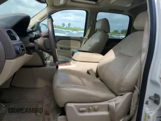 2013 Chevrolet Avalanche LTZ with VIN 3GNMCGE07DG227902, listed as a Copart auction lot 55351315 with 133,287 mi miles and Clean title. Bid and sale history available at DreamBid. Image 7.