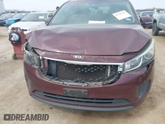 2016 Kia Sedona LX with VIN KNDMB5C12G6211589, listed as a IAAI auction lot 41786770 with 87,114 mi miles. Bid and sale history available at carsss.com. Image 6.