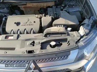 2020 Mitsubishi Outlander SE с VIN JA4AD3A34LZ031247, выставлен на аукционе Copart как лот 81022145 с пробегом 90 187 миль миль и Чистый • Clean title. История ставок и продаж доступна на DreamBid. Изображение 14.
