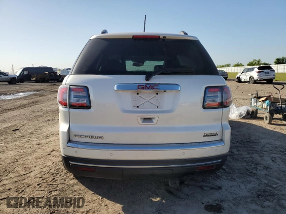 2015 GMC Acadia SLT z VIN 1GKKRSKD1FJ136798, wystawiony jako Copart lot #52318975 z przebiegiem Nie podano mil oraz Szkoda całkowita • Salvage title. Historia ofert i sprzedaży dostępna na DreamBid. Obrazek 6.