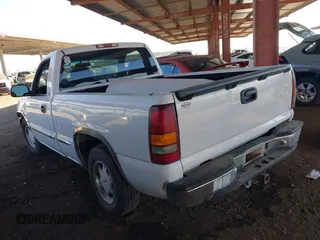 2000 GMC Sierra 1500 SL with VIN 1GTEC14V1YZ331363, listed as a IAAI auction lot 41652287 with Not provided miles and . Bid and sale history available at DreamBid. Image 3.