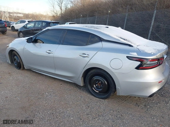 2020 Nissan Maxima SL with VIN 1N4AA6DV9LC384220, listed as a IAAI auction lot 41162165 with 61,591 mi miles. Bid and sale history available at carsss.com. Image 3.