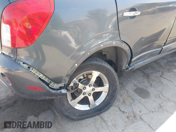 2013 Chevrolet Captiva Sport LT z VIN 3GNAL3EK4DS581063, wystawiony jako IAAI lot #42111098 z przebiegiem 178 301 mil mil oraz . Historia ofert i sprzedaży dostępna na DreamBid. Obrazek 6.