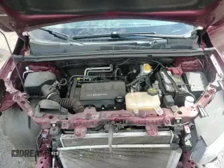 2017 Chevrolet Trax LS z VIN 3GNCJKSB7HL205485, wystawiony jako Copart lot #83846435 z przebiegiem 93 115 mil mil oraz Szkoda całkowita • Salvage title. Historia ofert i sprzedaży dostępna na DreamBid. Obrazek 17.