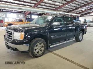 2013 GMC Sierra 1500 SLE z VIN 3GTP2VE72DG189747, wystawiony jako Copart lot #55465295 z przebiegiem 223 505 mil mil oraz Czysty tytuł • Clean title. Historia ofert i sprzedaży dostępna na DreamBid. Obrazek 1.