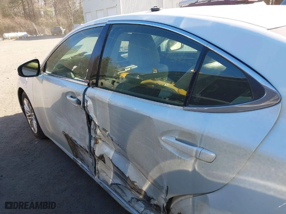 2015 Lexus ES 350 with VIN JTHBK1GGXF2166484, listed as a IAAI auction lot 41280776 with NaN miles. Bid and sale history available at carsss.com. Image 14.