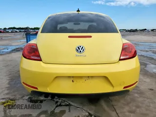 2014 Volkswagen Beetle 2.5L with VIN 3VWJX7AT2EM610372, listed as a Copart auction lot 60163345 with 121,497 mi miles and Salvage title. Bid and sale history available at DreamBid. Image 6.