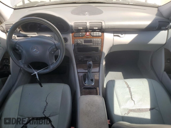 2002 Mercedes-Benz C 230/260/280/320 with VIN WDBRF64J72F265802, listed as a Copart auction lot 55890725 with Not Provided miles and Clean Title. Bid and sale history available at DreamBid. Image 8.