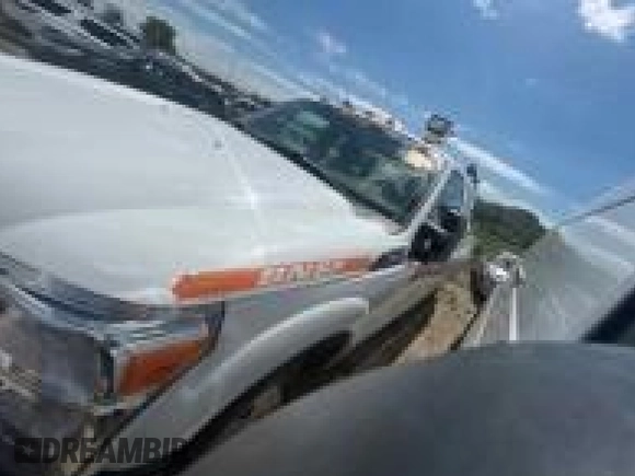 2011 Ford F-250 XL with VIN 1FT7X2B6XBEA88181, listed as a IAAI auction lot 42727005 with 228,273 mi miles and . Bid and sale history available at DreamBid. Image 9.