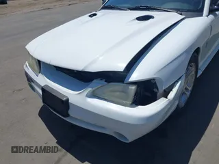 1994 Ford Mustang с VIN 1FALP42D8RF184264, выставлен на аукционе IAAI как лот 42261594 с пробегом 118 411 миль миль и . История ставок и продаж доступна на DreamBid. Изображение 13.