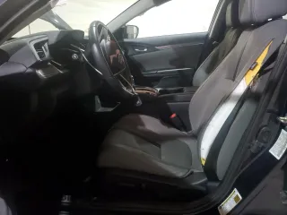2016 Honda Civic EX-L z VIN 19XFC1F70GE030841, wystawiony jako Copart lot #54308115 z przebiegiem 47 239 mil mil oraz Szkoda całkowita • Salvage title. Historia ofert i sprzedaży dostępna na DreamBid. Obrazek 7.