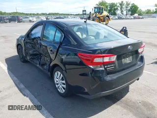 2019 Subaru Impreza z VIN 4S3GKAA64K3627822, wystawiony jako IAAI lot #42311910 z przebiegiem 43 791 mil mil oraz . Historia ofert i sprzedaży dostępna na DreamBid. Obrazek 3.