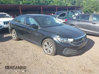 2022 Volkswagen Jetta SE with VIN 3VW7M7BU5NM006454, listed as a IAAI auction lot 42332967 with 59,937 mi miles and . Bid and sale history available at DreamBid. Image 1.