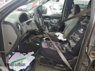 2005 Ford F-150 XLT z VIN 1FTRW12WX5FA87200, wystawiony jako Copart lot #55939875 z przebiegiem Nie podano mil oraz Szkoda całkowita • Salvage title. Historia ofert i sprzedaży dostępna na DreamBid. Obrazek 7.